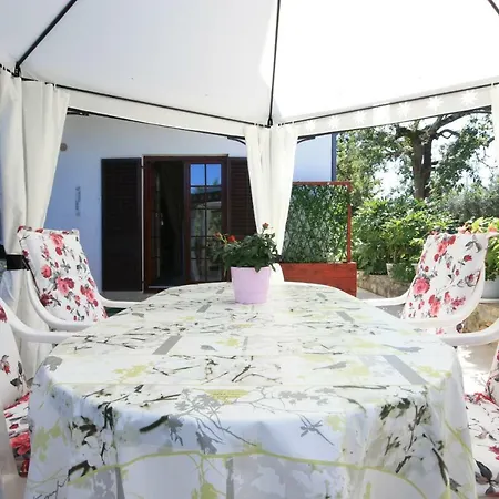 Palmira Apartment *